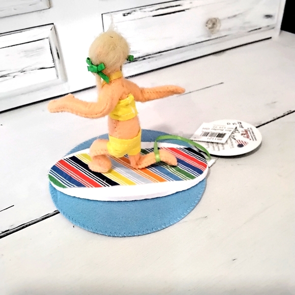 Annalee Limited Edition #4 of 250 made, "Surfer Girl", 4", NWT - Picture 5 of 7